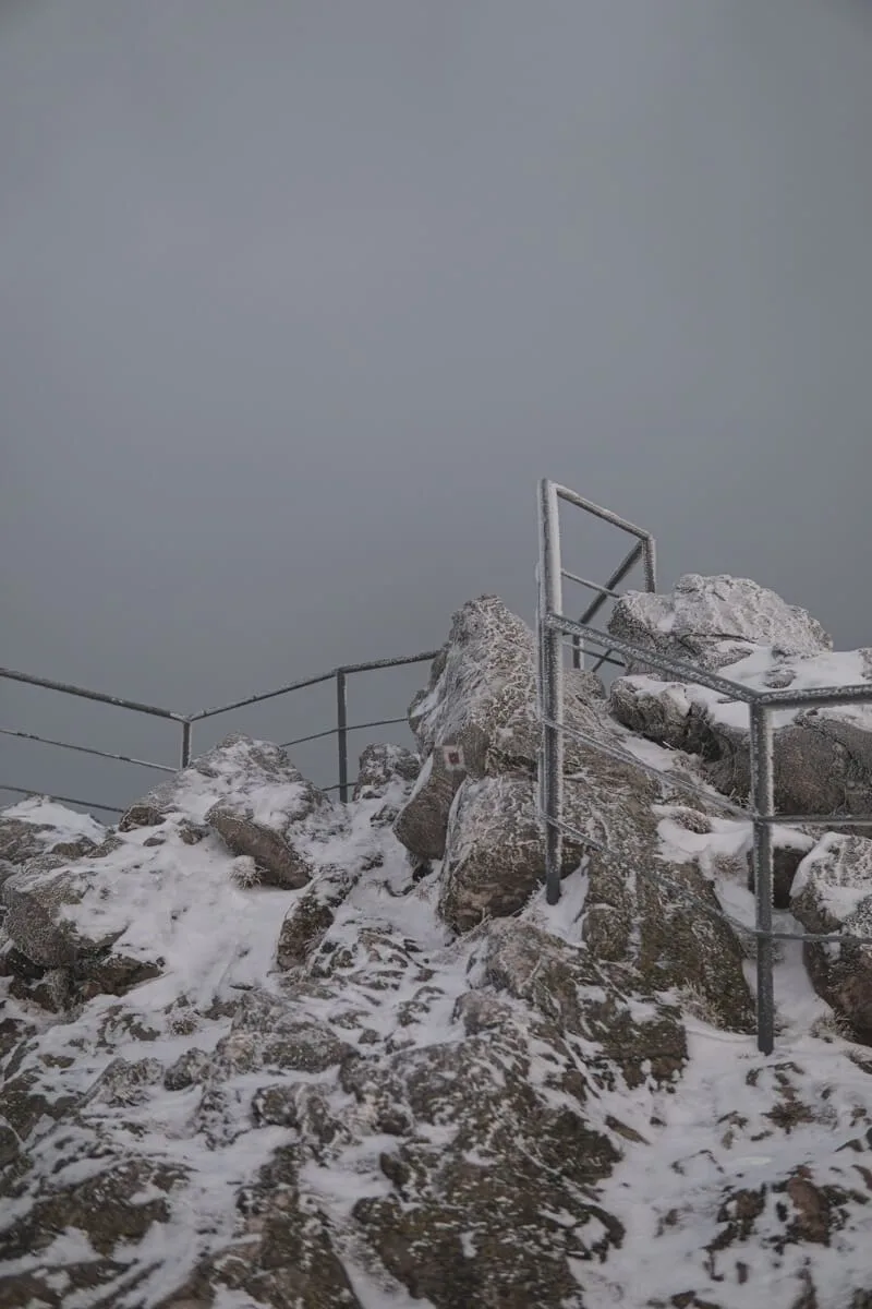 Hike to Ještěd with a stop at Červený kamen
