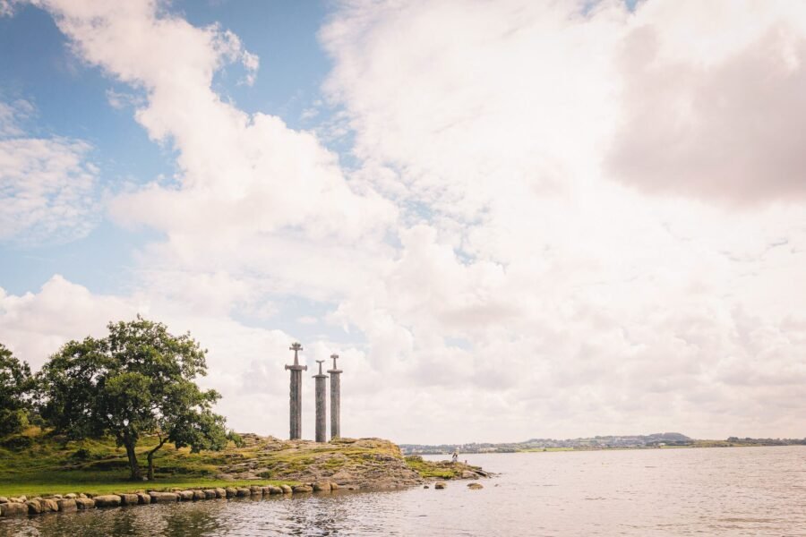 Sverd i fjell