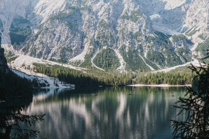 Beautiful views and lakes in Dolomites for 3 days
